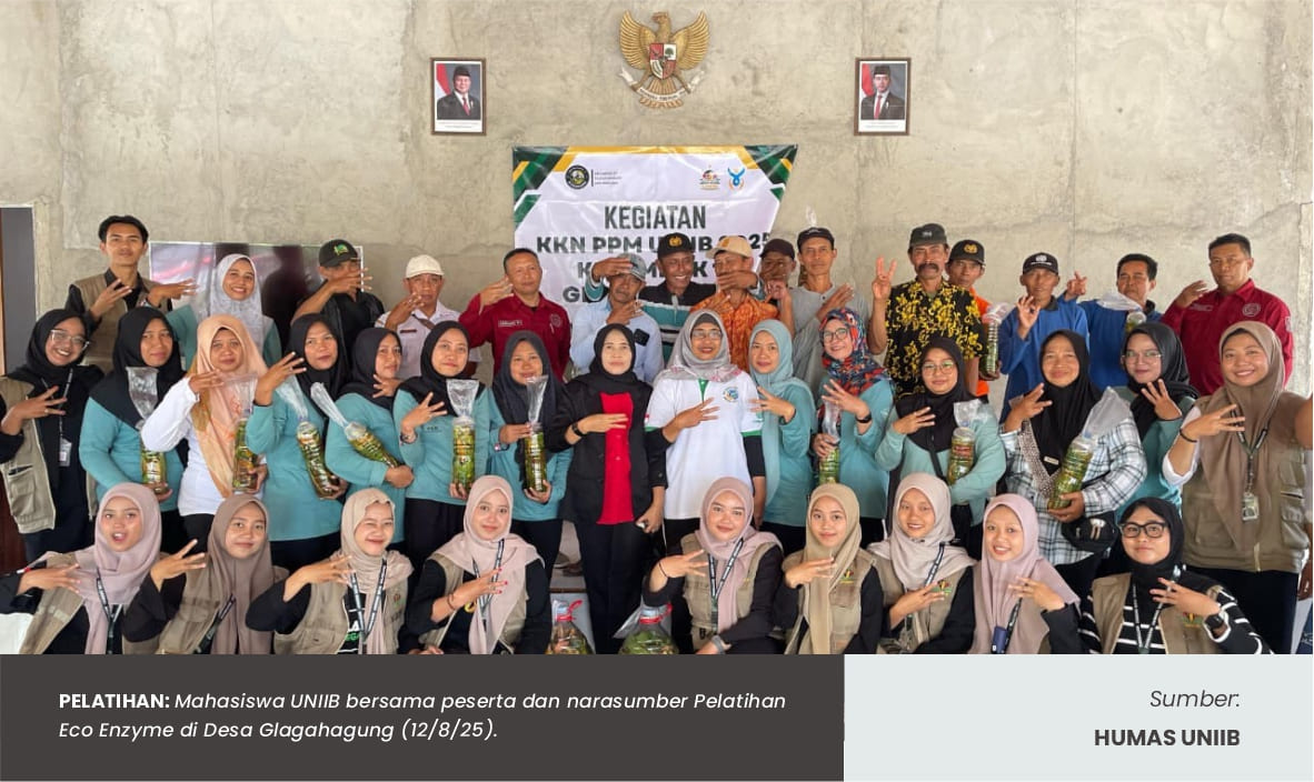 DARI LIMBAH JADI BERKAH, KKN UNIIB GELAR PELATIHAN ECO ENZYME BERSAMA WARGA GLAGAHAGUNG