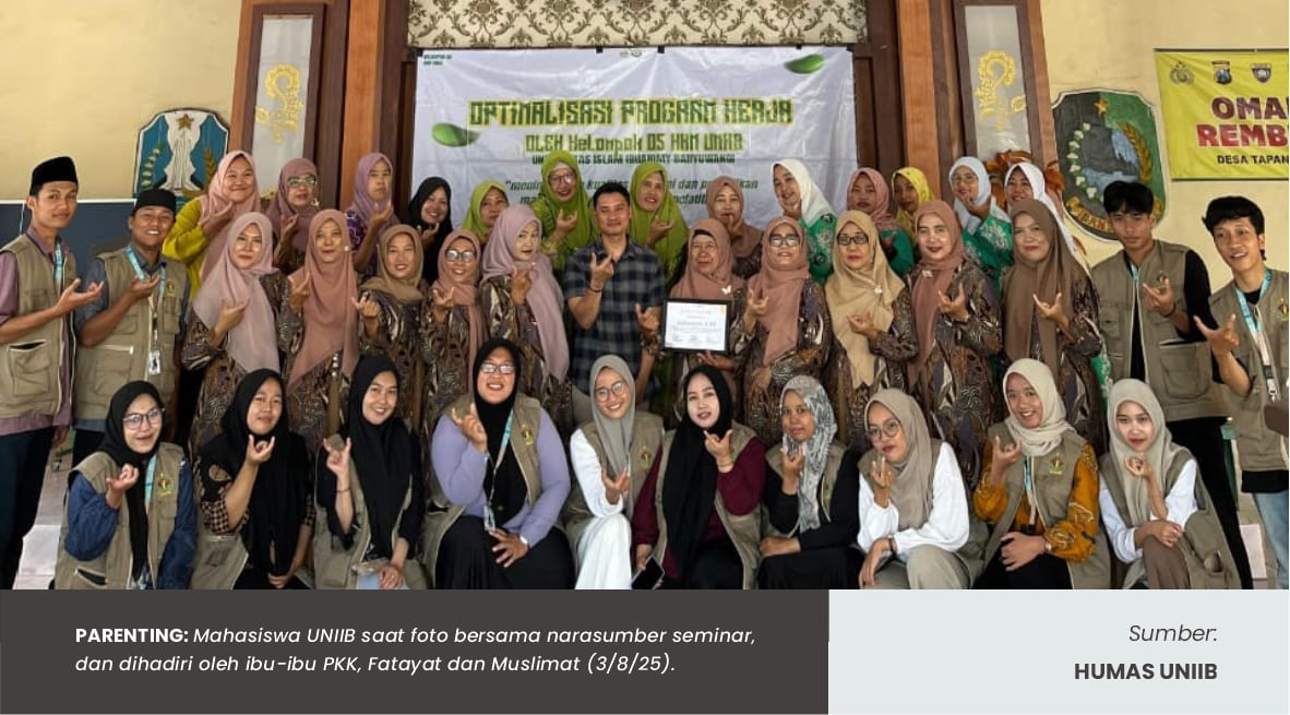 MAHASISWA KKN-PPM LAKSANAKAN SEMINAR PARENTING ISLAMI UNTUK PKK, FATAYAT DAN MUSLIMAT DI BALAI DESA TAPANREJO