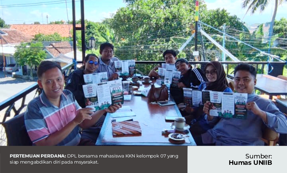 KELOMPOK KKN 07 REJOAGUNG SIAP JADI GARDA SOSIALISASI PMB UNIIB DI TENGAH MASYARAKAT