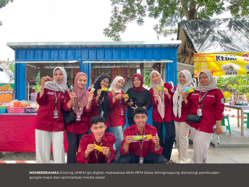 Mahasiswa KKN-PPM Desa Wringinagung Dampingi Pelaku UMKM dalam Pembuatan Google Maps dan Optimalisasi Digital Marketing