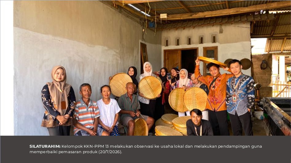 Mahasiswa KKN Kelompok 13 Desa Plampangrejo Dampingi Pelaku UMKM Melalui Pembuatan Google Maps