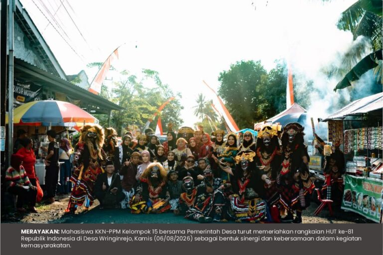 SEMANGAT KEMERDEKAAN: MAHASISWA KKN-PPM UNIIB TURUT MERIAHKAN WRINGINREJO CARNIVAL