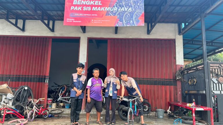 KKN-PPM 01 Sumbersari Bantu UMKM Melalui Mapping dan Identitas Usaha